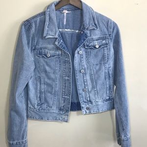 FREE PEOPLE light blue Denim wash jacket